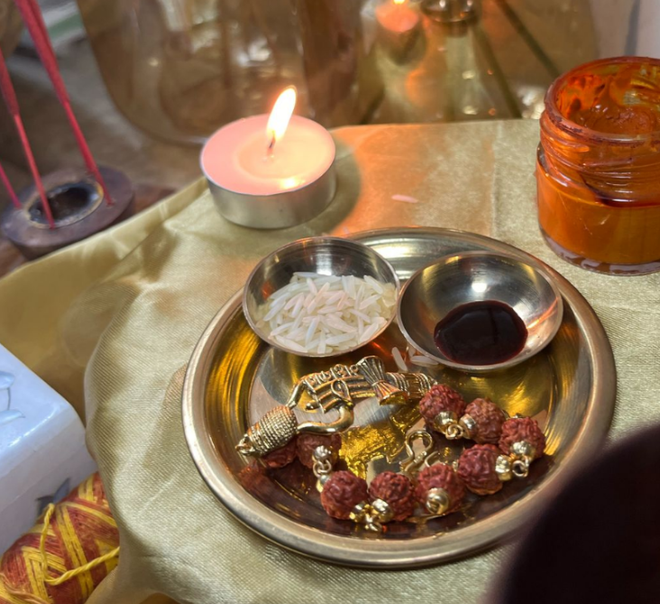 Rakhi Riwaayat GIft Box